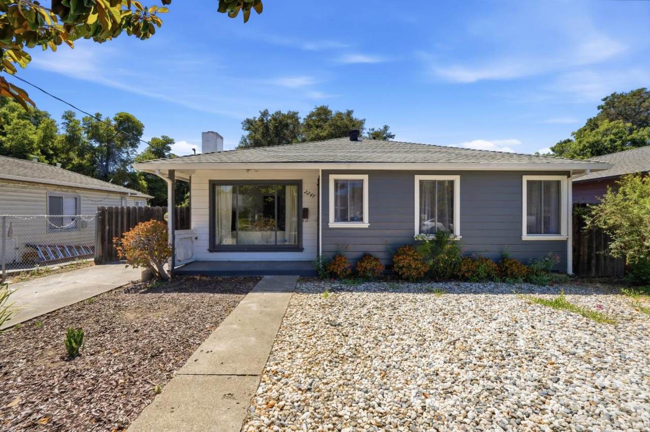 2247 Menalto Ave - Photo 1