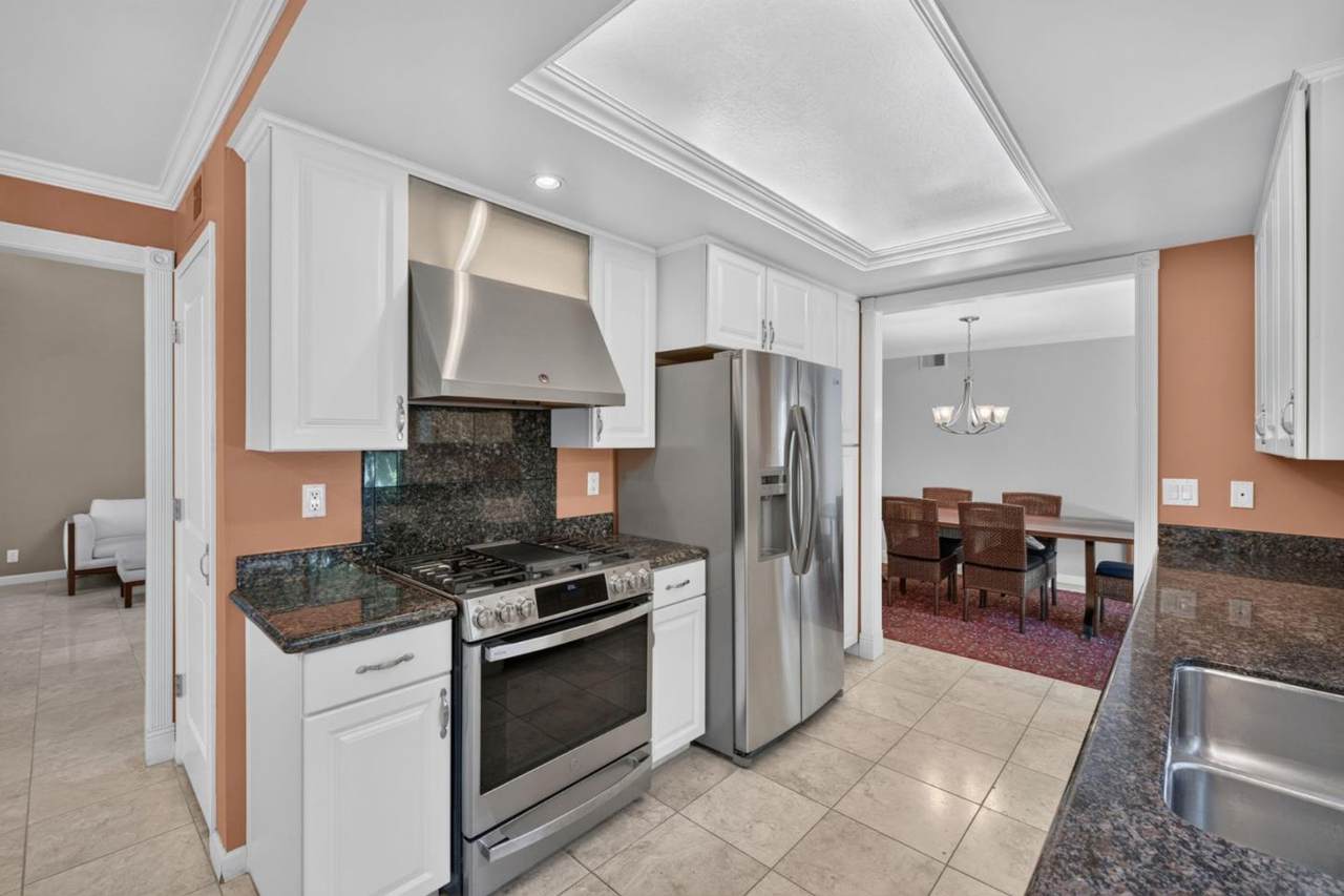 1579 Whiterock Cir - Photo 1