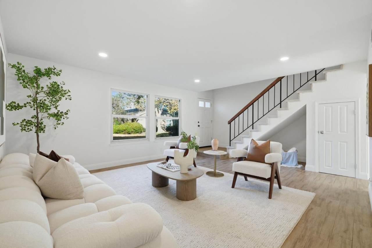 4230 Erie Ct - Photo 1