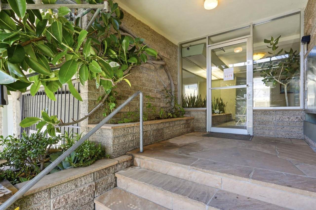 3877 Howe St 108 - Photo 1