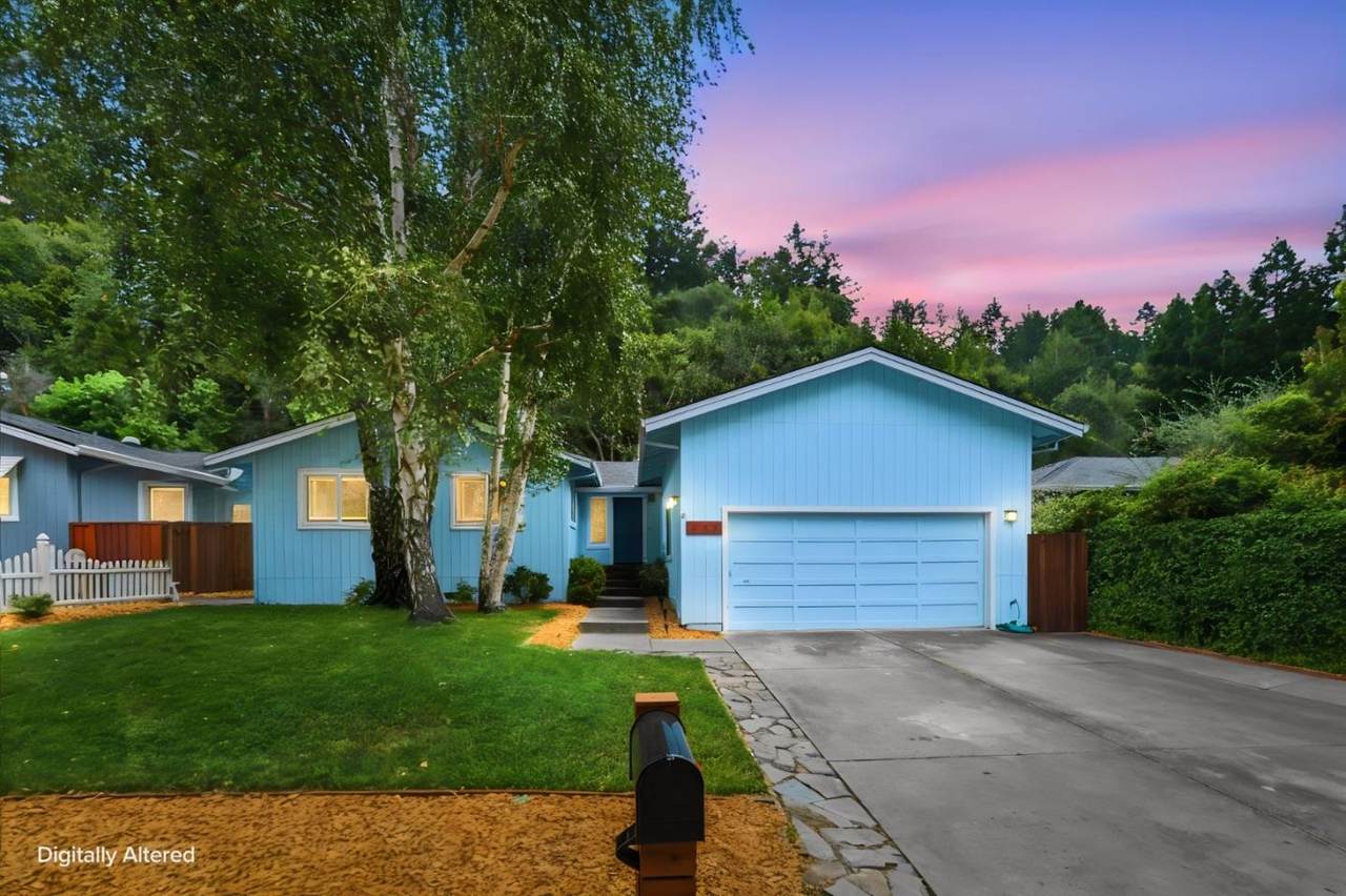 433 Navarra Dr - Photo 1
