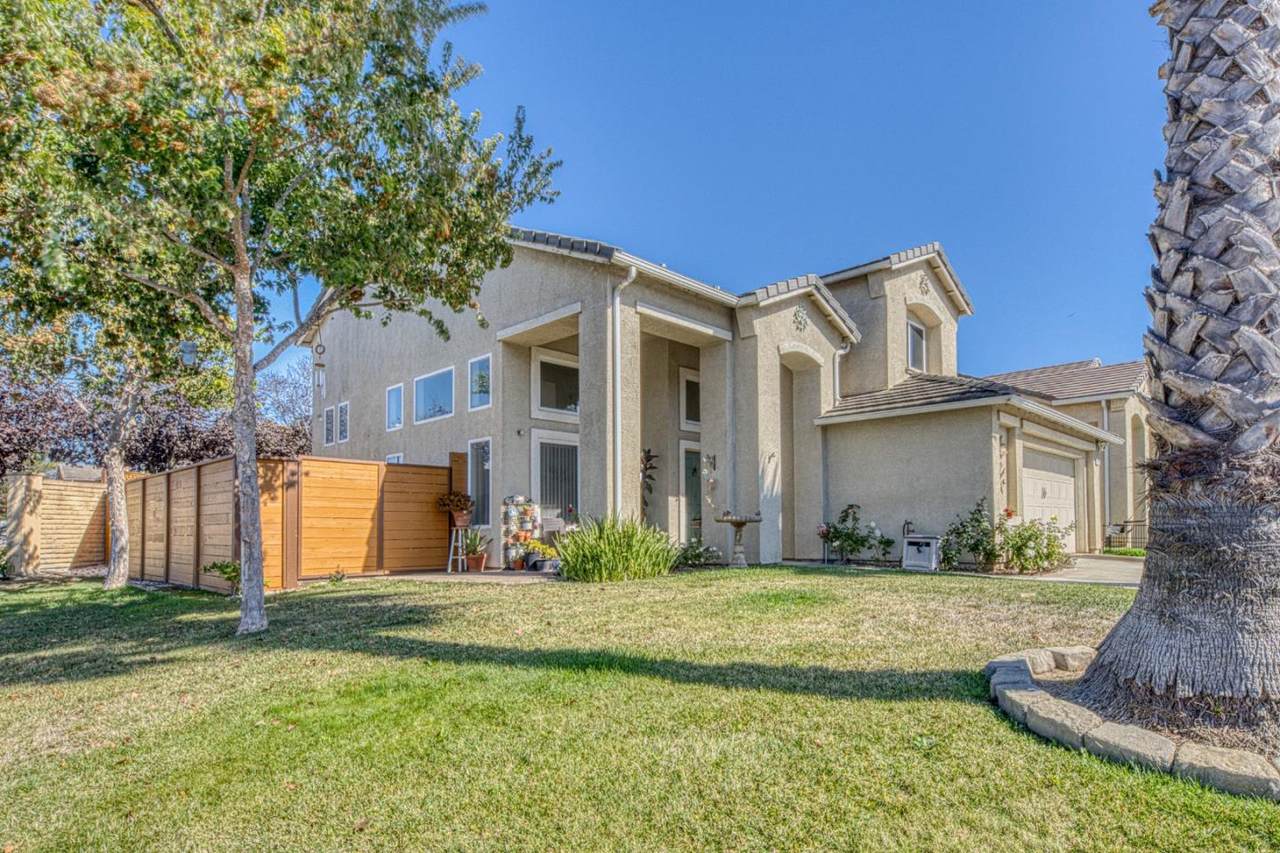 931 Sage Ct - Photo 1