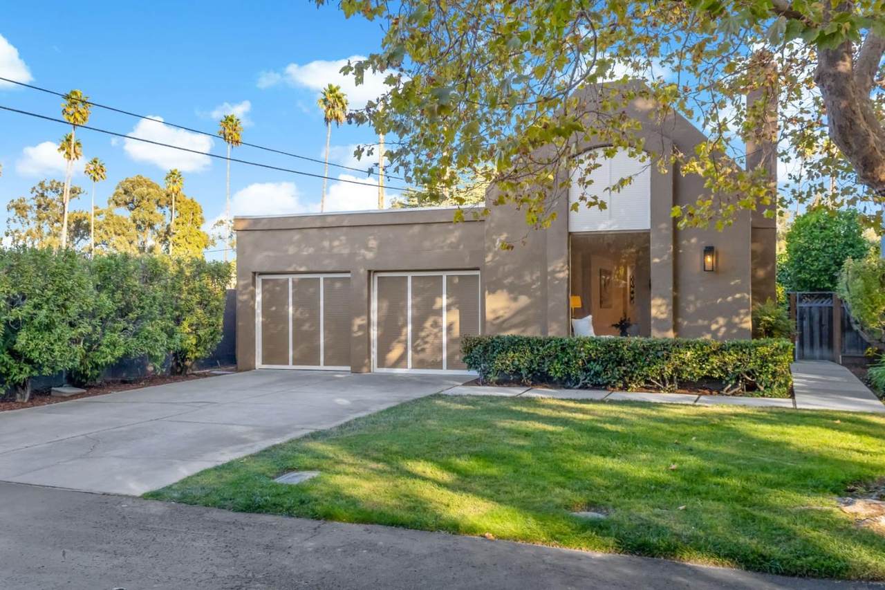 1101 Doyle Pl - Photo 1