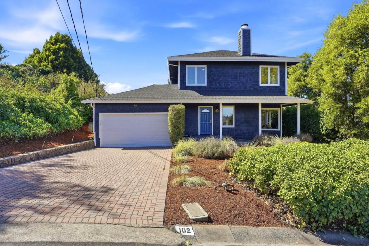 102 Inez Pl - Photo 1