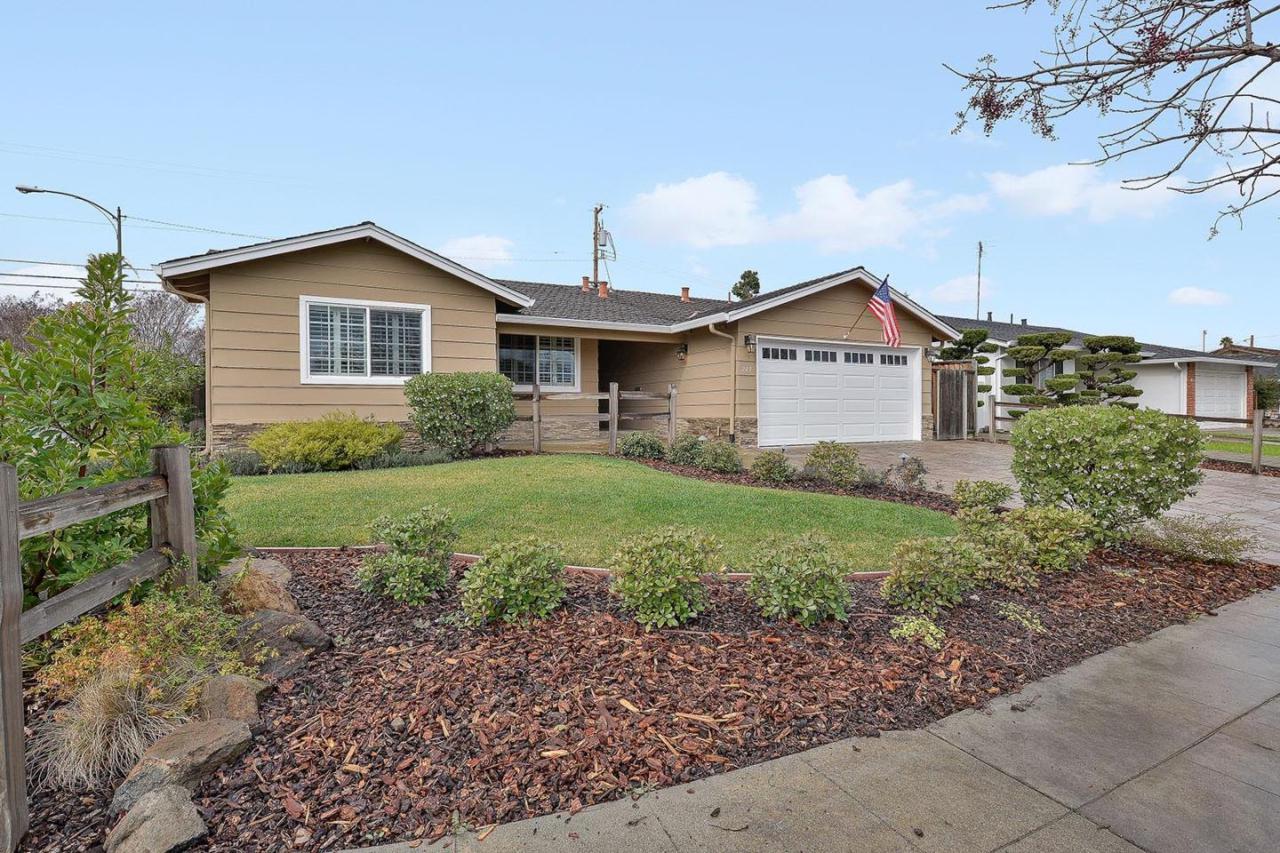 249 Gregg Dr, Los Gatos, CA 95032 (#ML81638350) :: The Goss Real Estate Group, Keller Williams Bay Area Estates