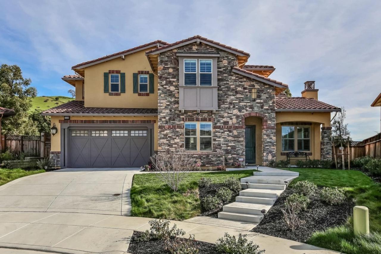 3886 Vista Point Ct, San Jose, CA 95148 (#ML81639012) :: The Goss Real Estate Group, Keller Williams Bay Area Estates