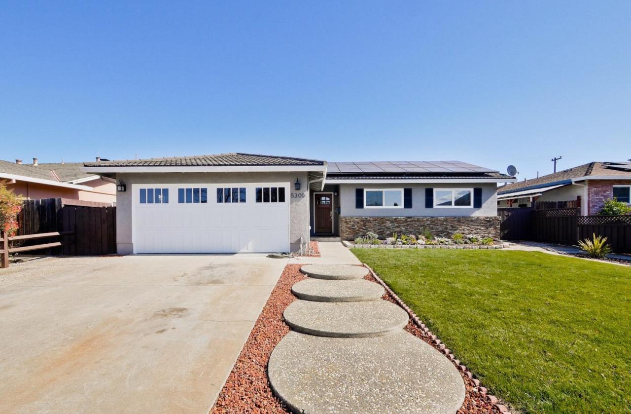 5300 Rimwood Dr - Photo 1
