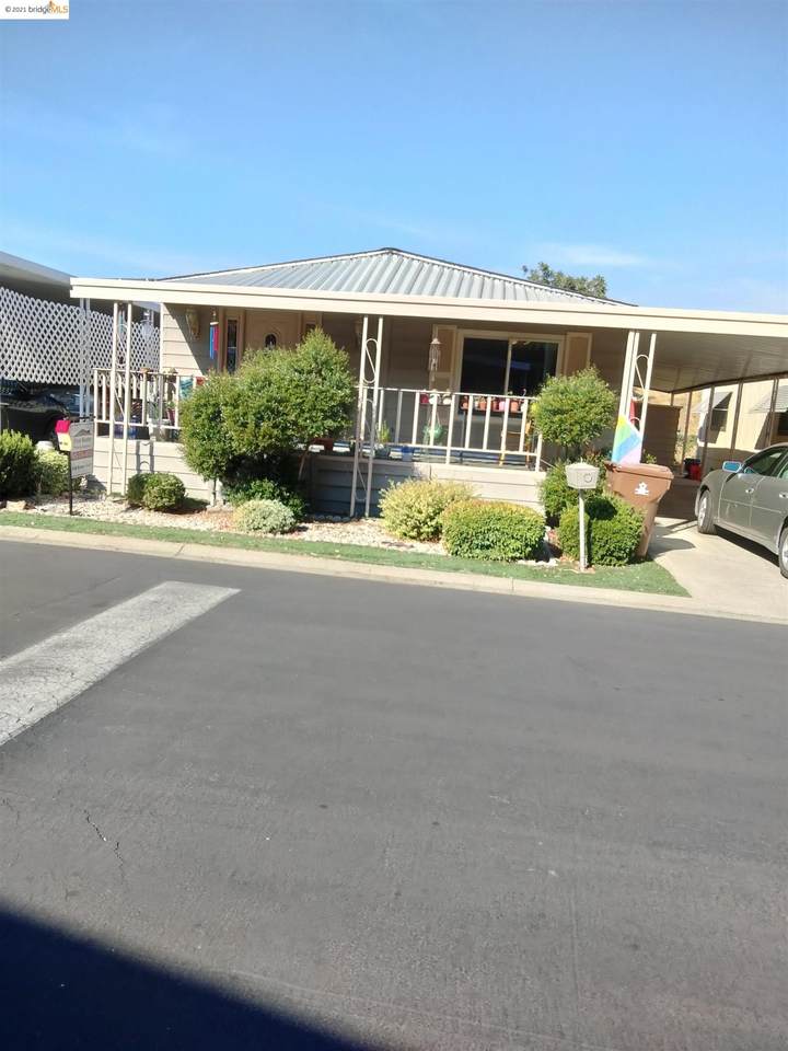 16 Bradley Lane 16 - Photo 1