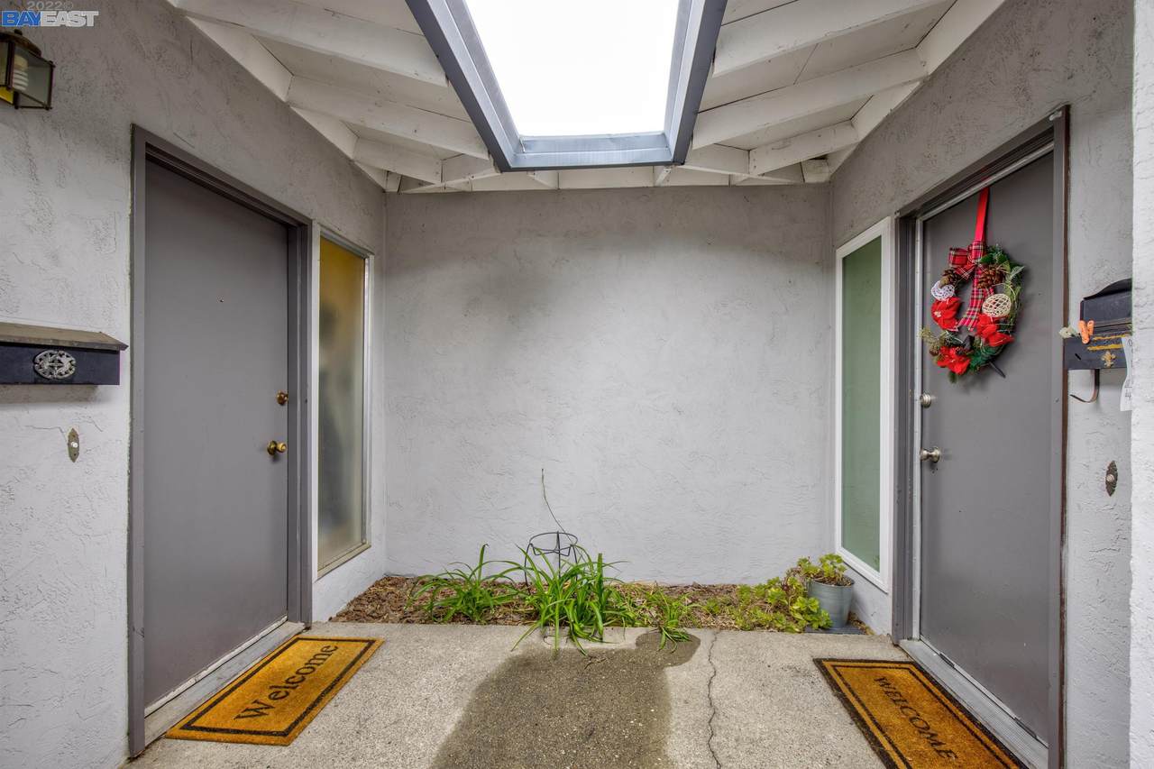 1064 Bluebell Dr - Photo 1