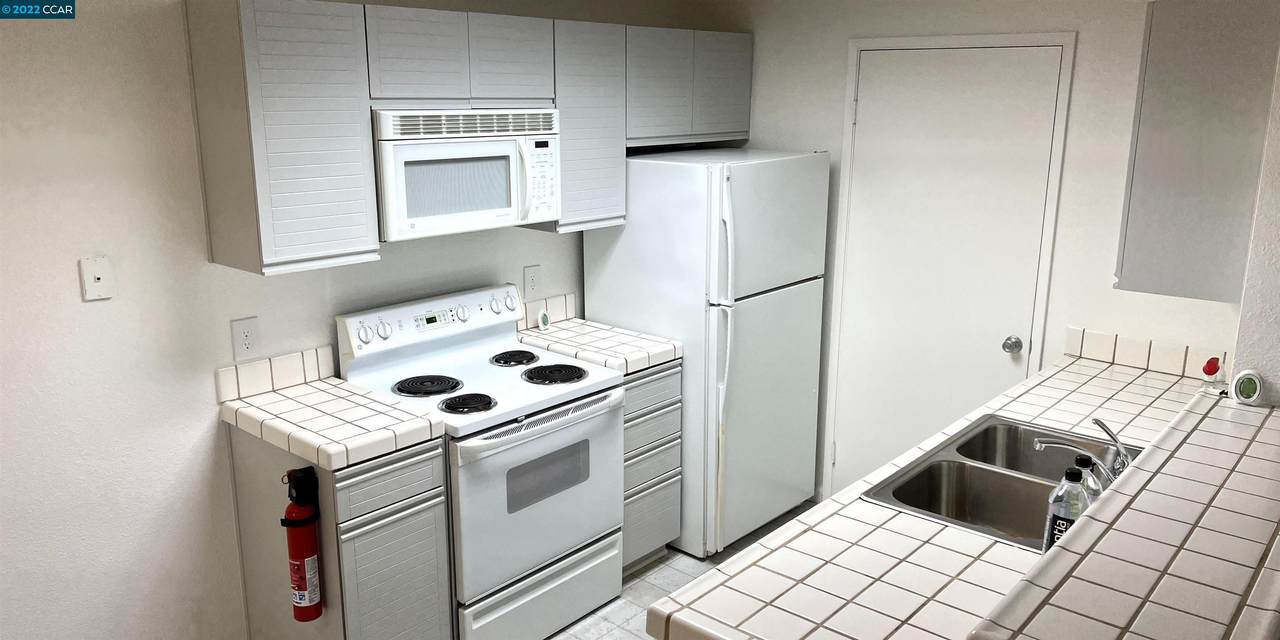 7020 Stagecoach Rd F - Photo 1