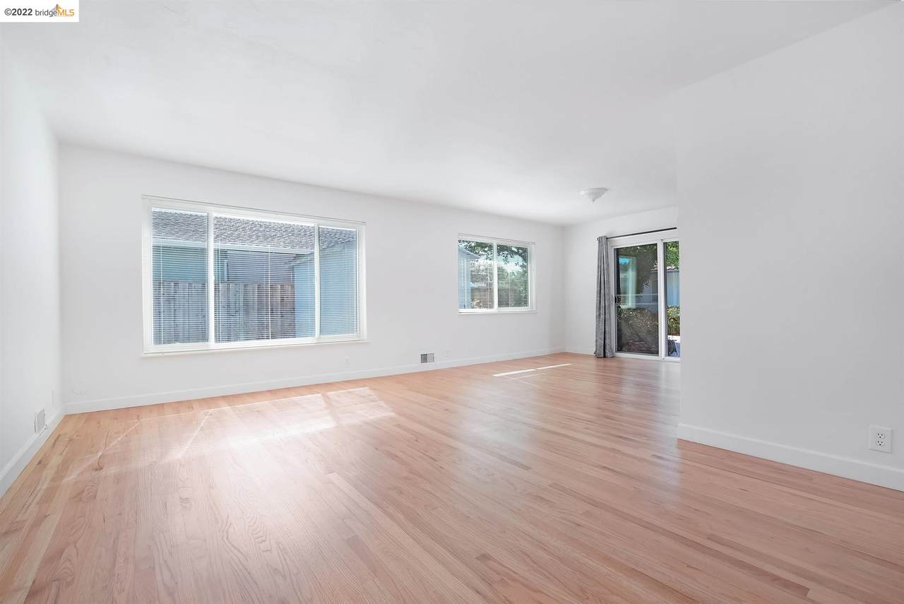 2991 Almaden Rd - Photo 1
