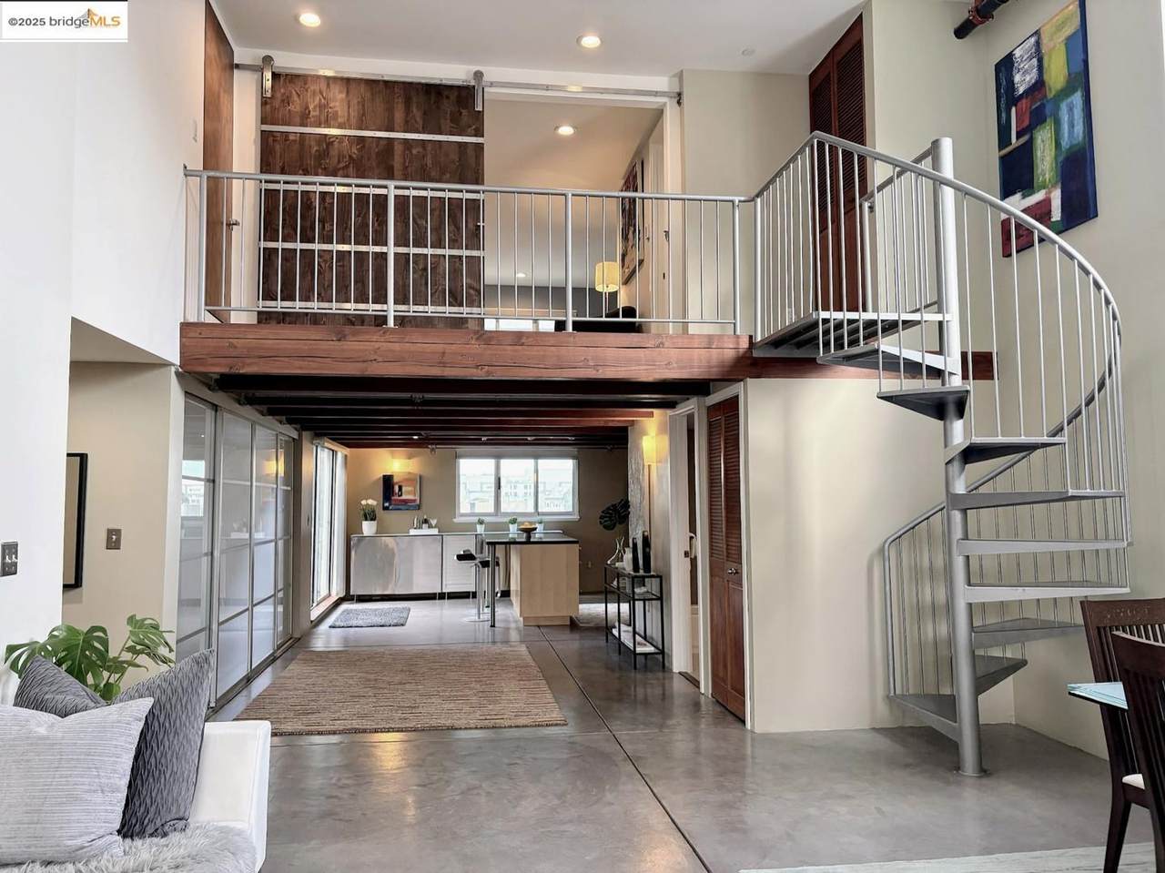 701 Pennsylvania Ave 109 - Photo 1