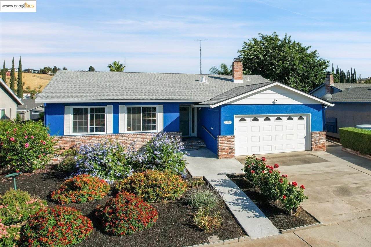 3326 Hacienda Way - Photo 1
