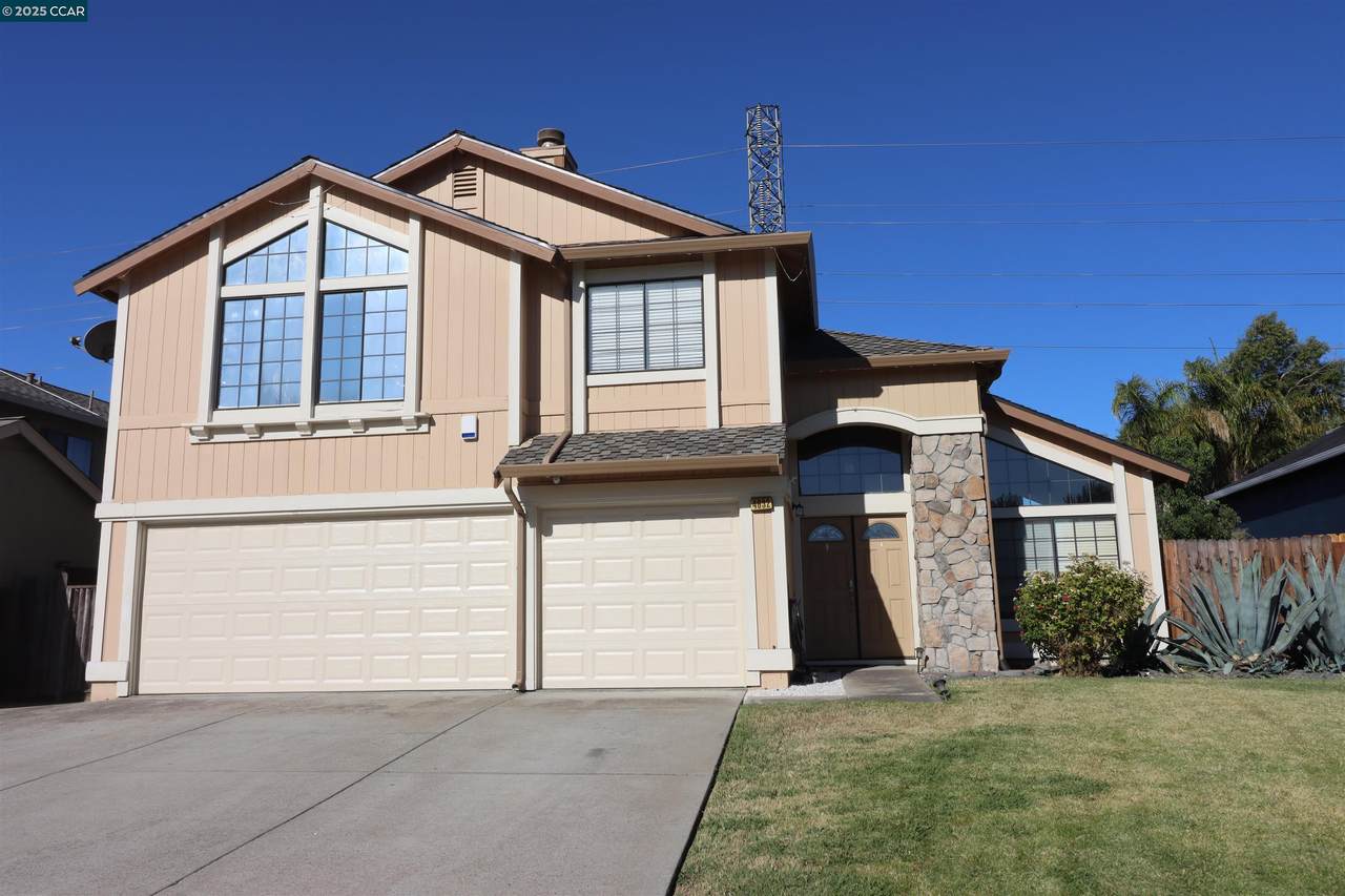 4632 Country Hills Dr - Photo 1