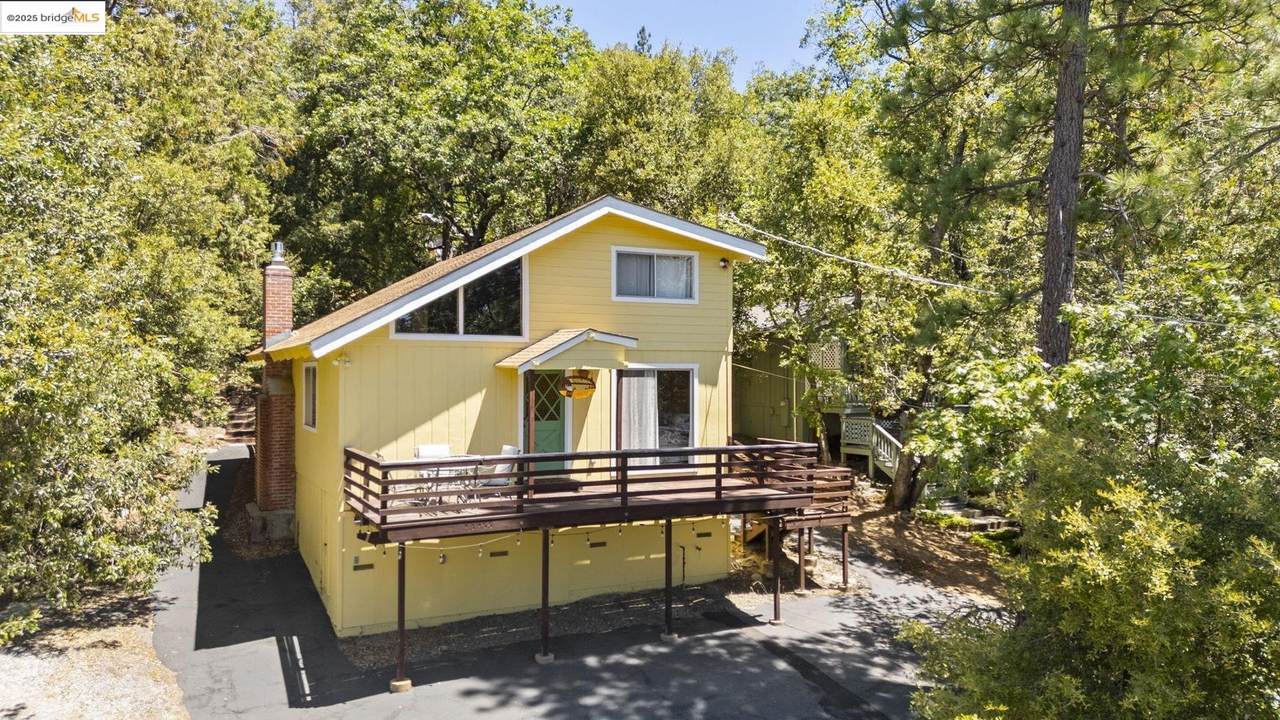 23255 Oak View Dr - Photo 1
