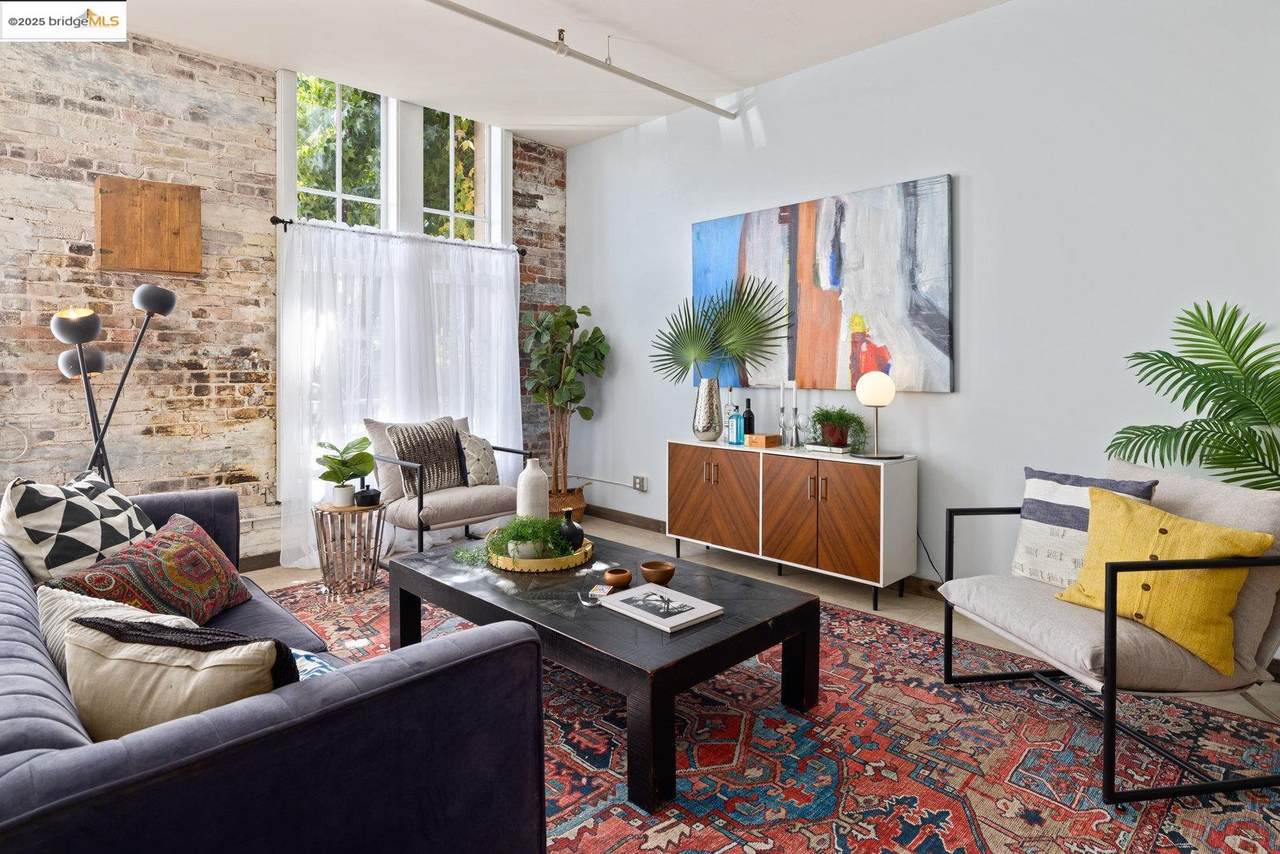 730 29th Street 107 - Photo 1