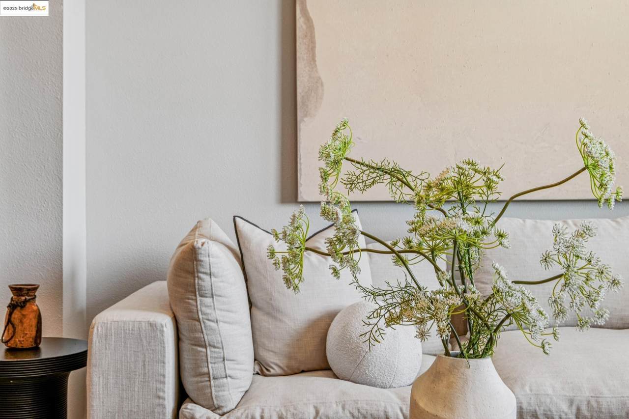 2400 Adeline St 404 - Photo 1