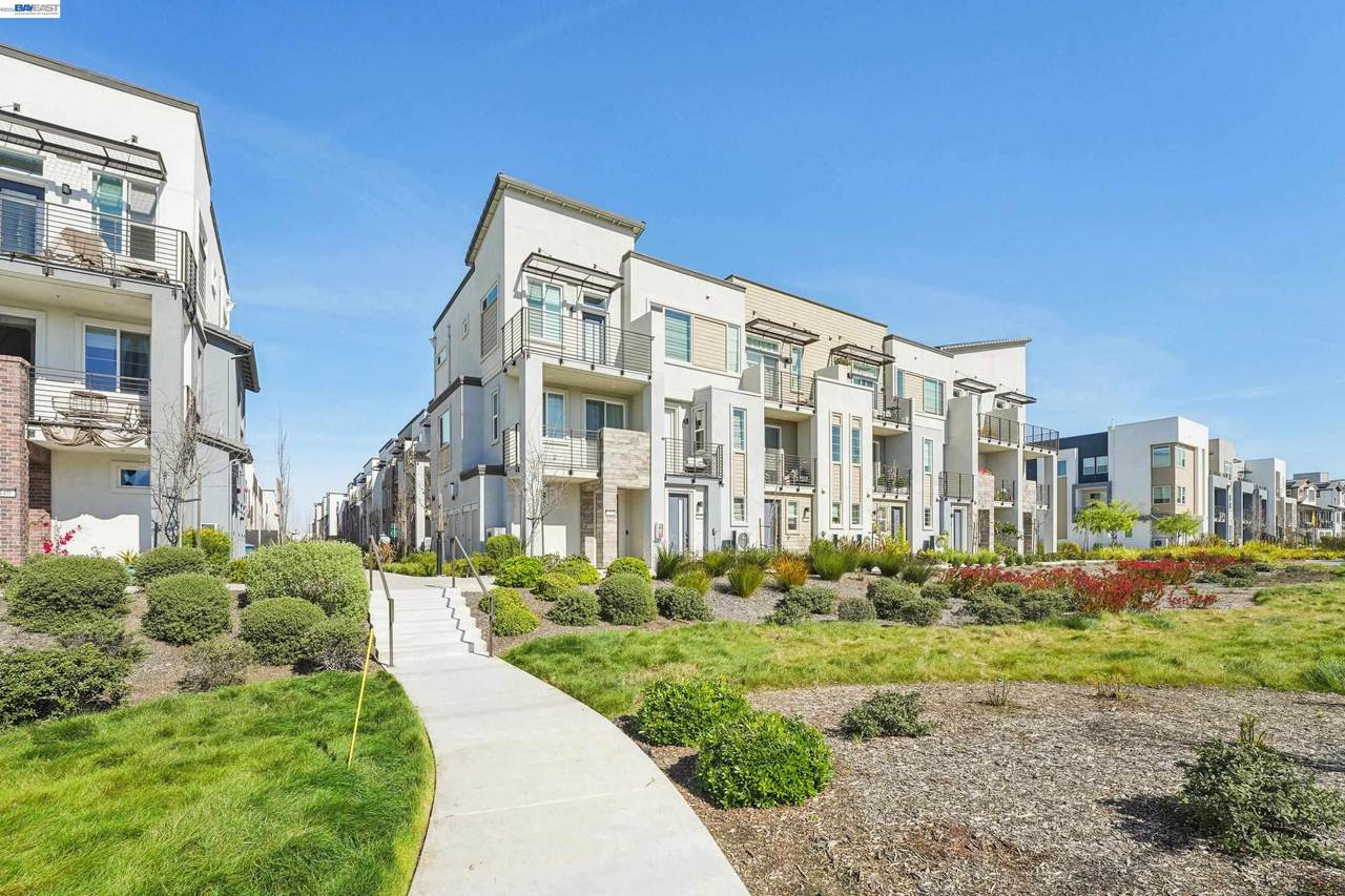 2870 Derbyline Ln - Photo 1