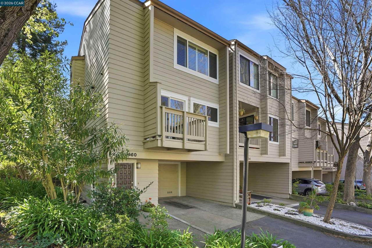 460 Woodminster Drive - Photo 1