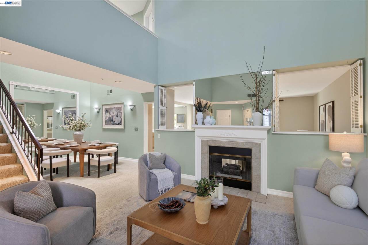 3873 Inverness Cmn - Photo 1