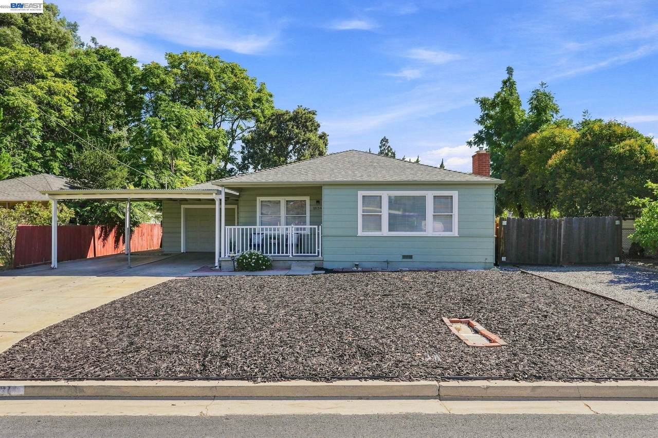 1834 Venice Dr - Photo 1