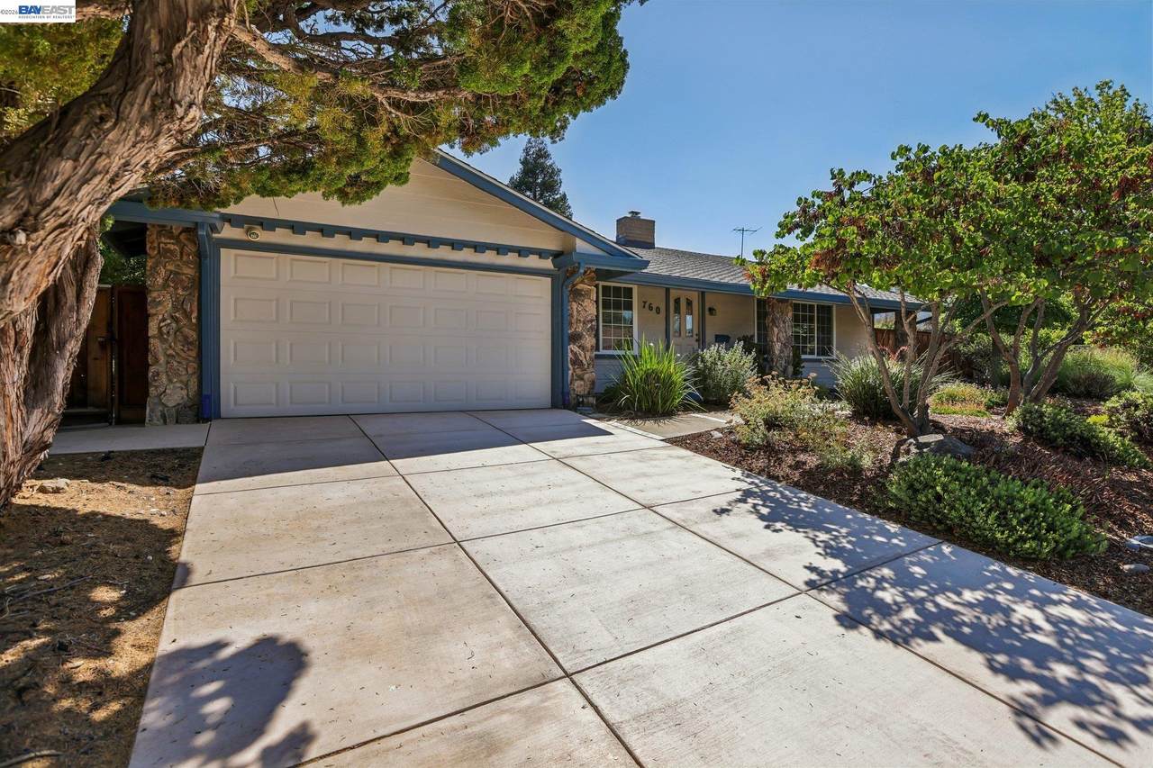 760 Polaris Way - Photo 1