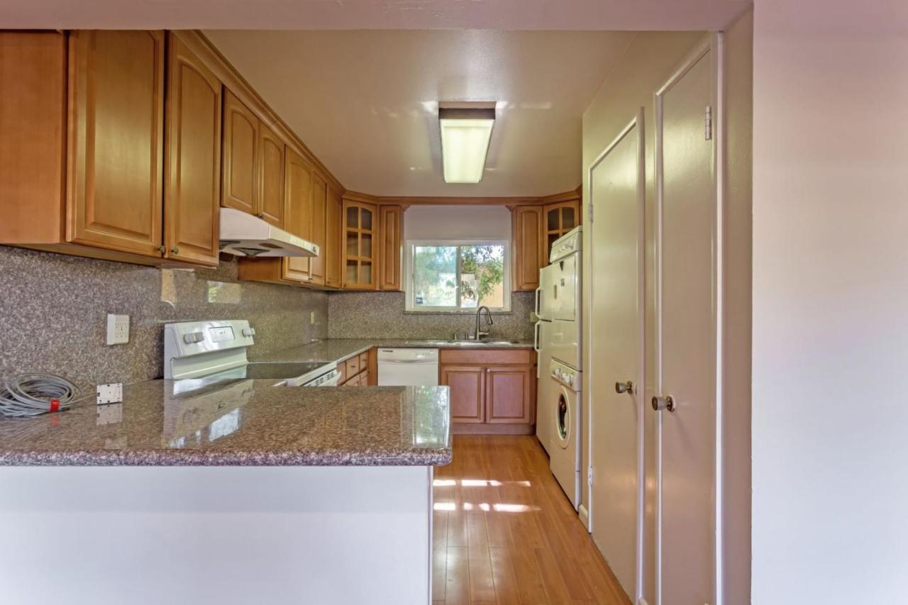 837 Pomeroy Ave 15 - Photo 1