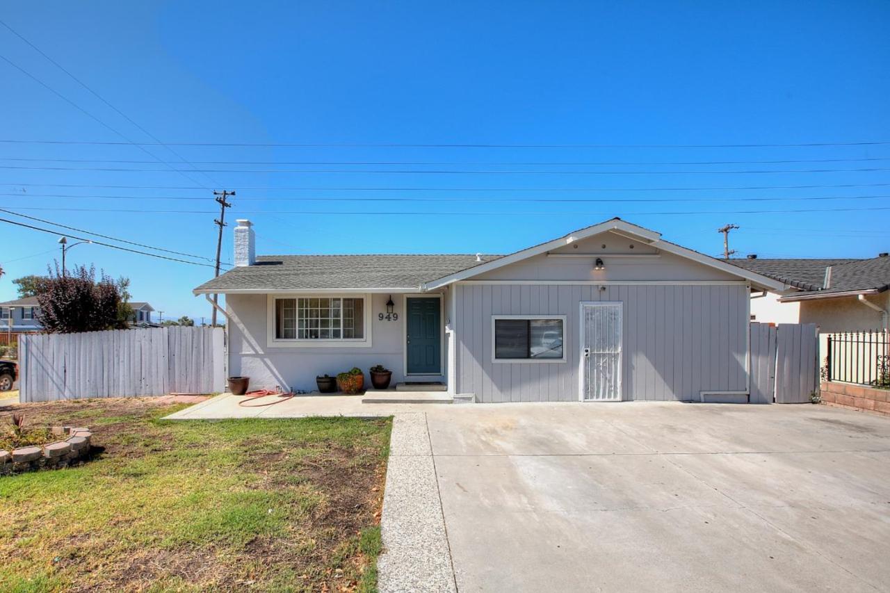 949 Galahad Ave - Photo 1