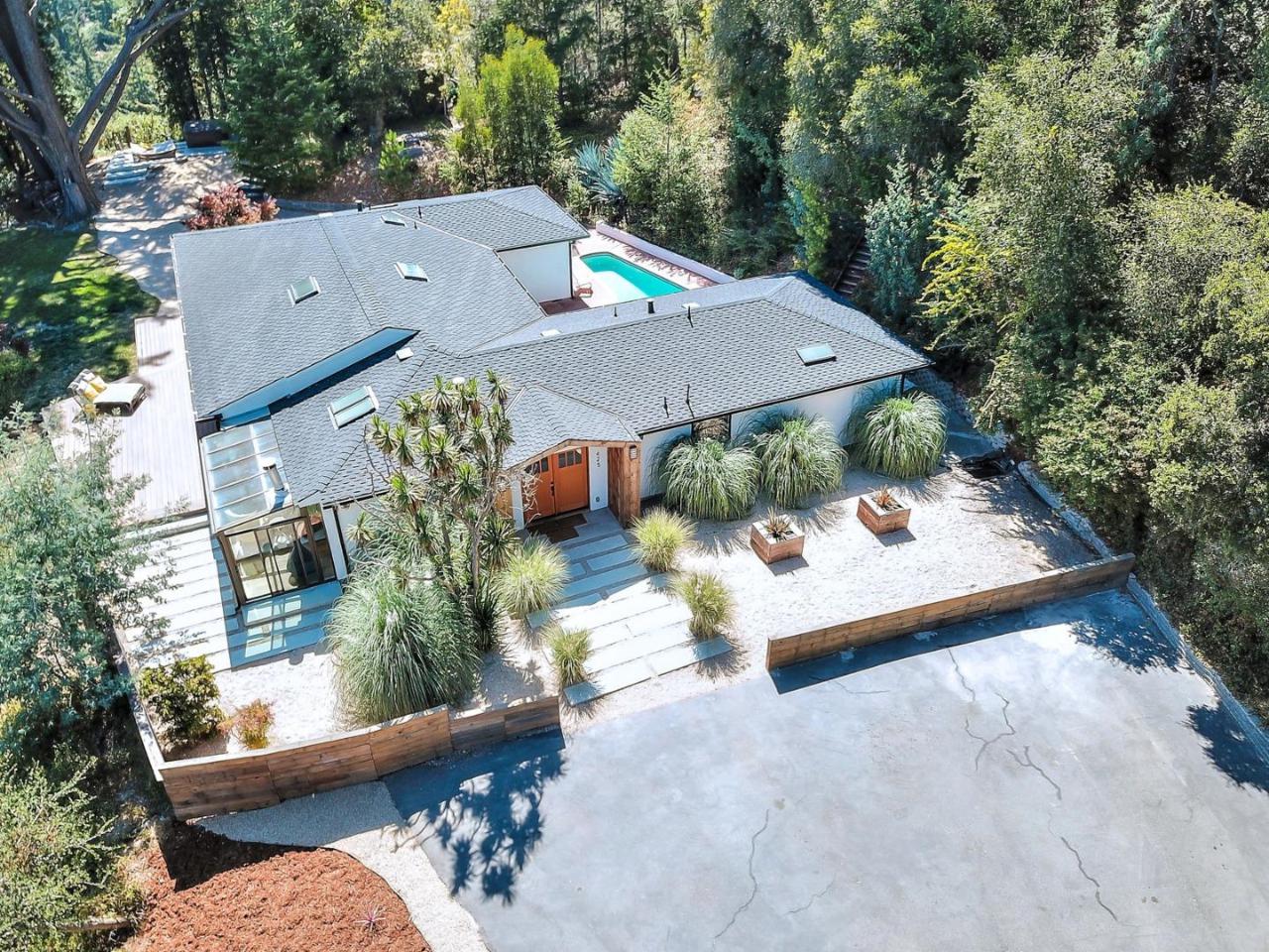 425 Cress Rd - Photo 1