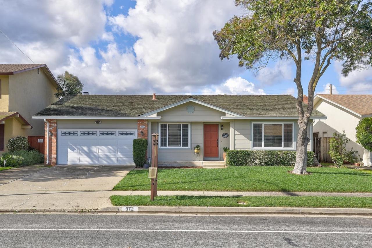 972 Redmond Ave - Photo 1