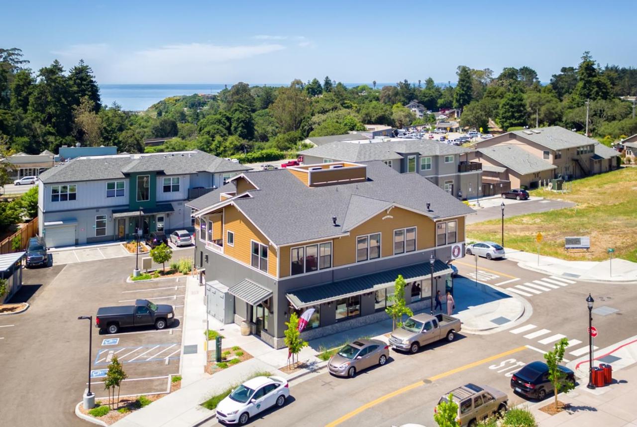 154 Aptos Village 202 - Photo 1