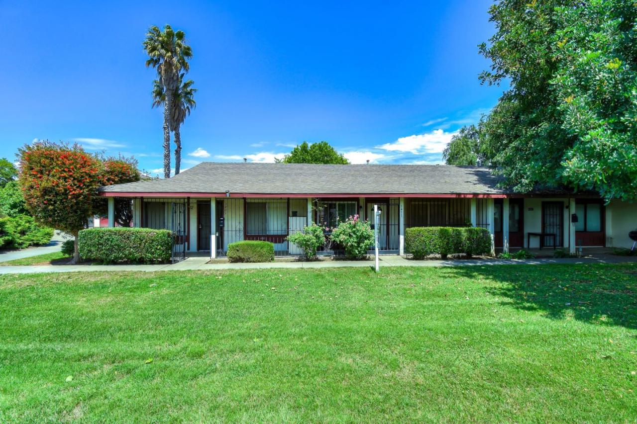 3411 Libra Ln - Photo 1