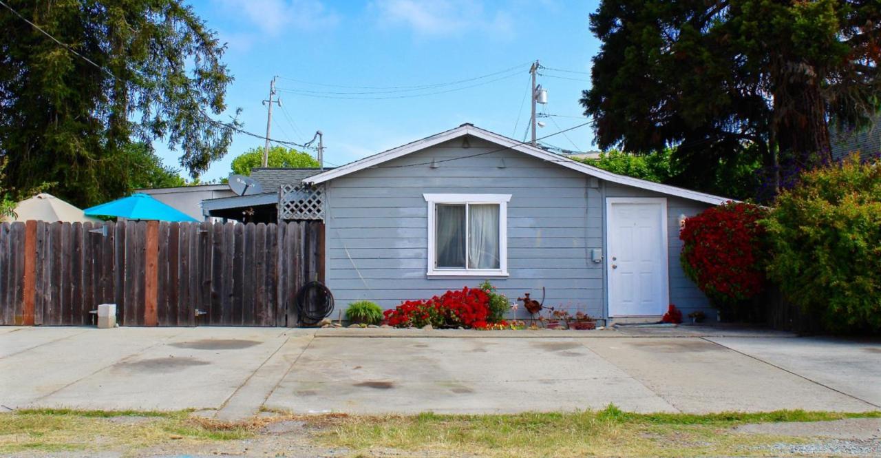 4025 Cory St - Photo 1