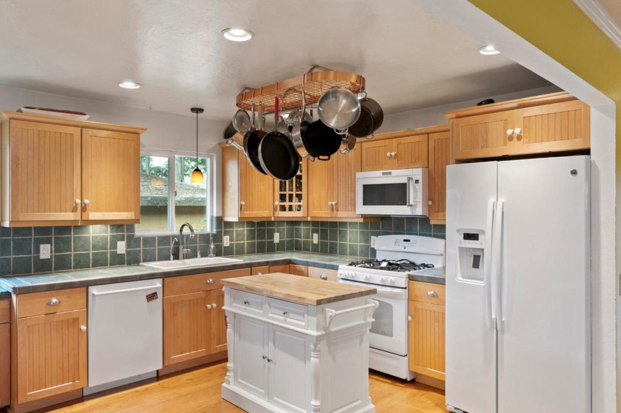 1306 Buena Vista Ave - Photo 1