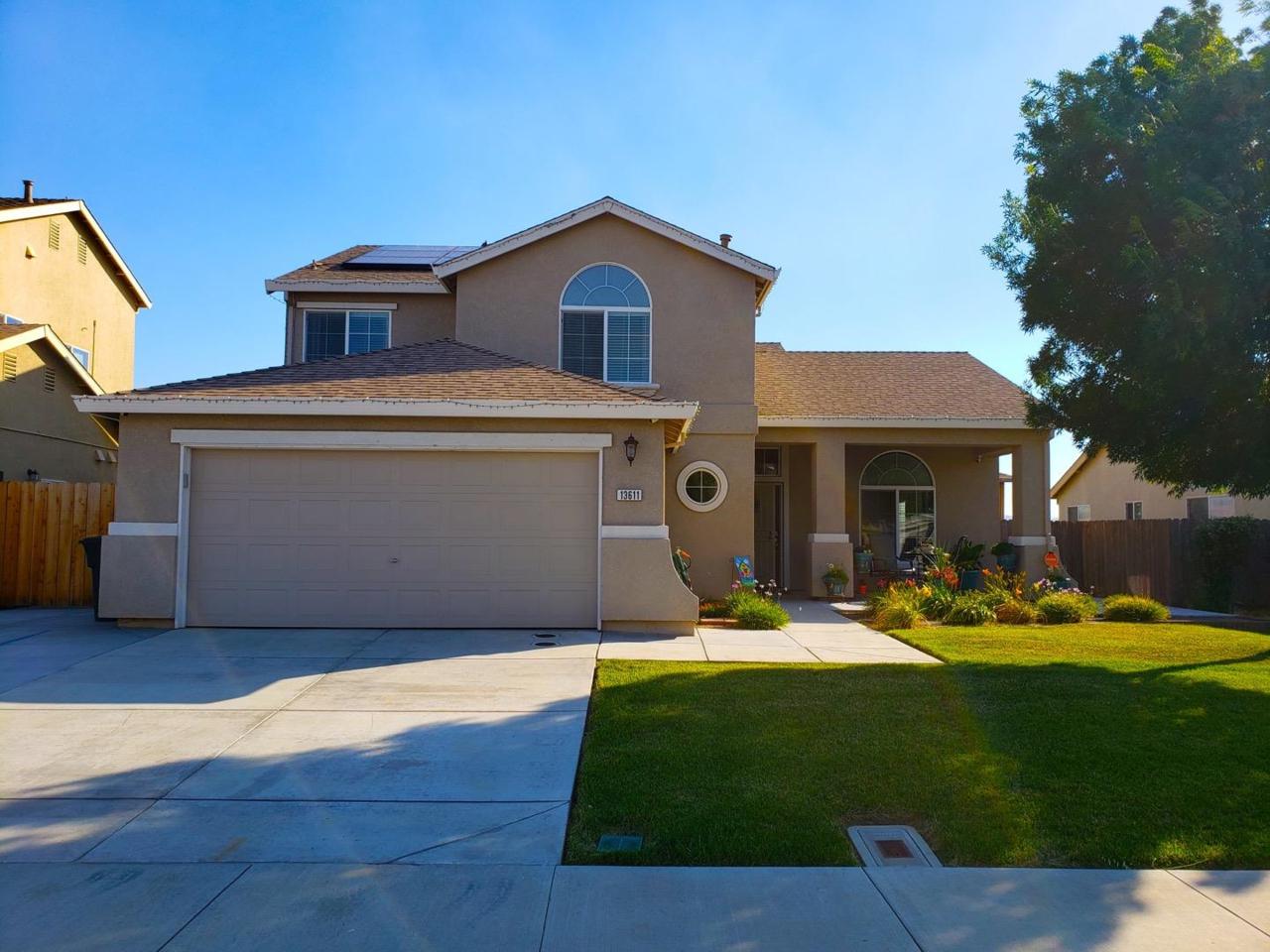 13611 San Clemente Ave - Photo 1