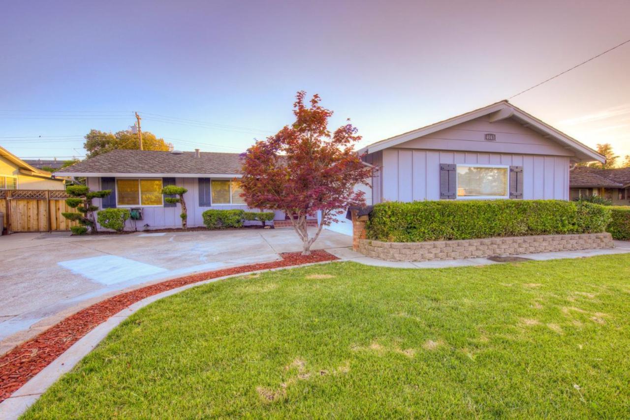 4043 Timberline Dr - Photo 1