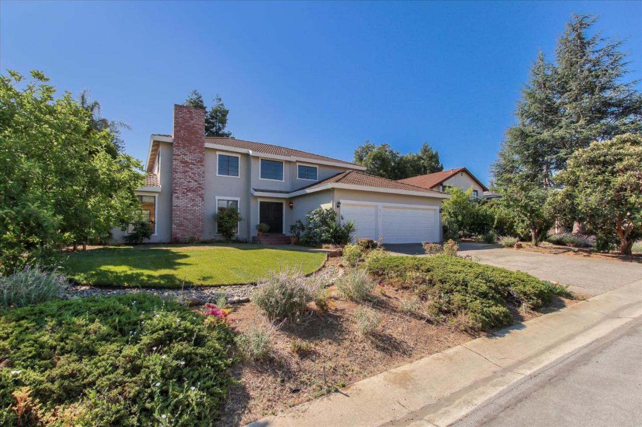 272 Delphi Cir - Photo 1