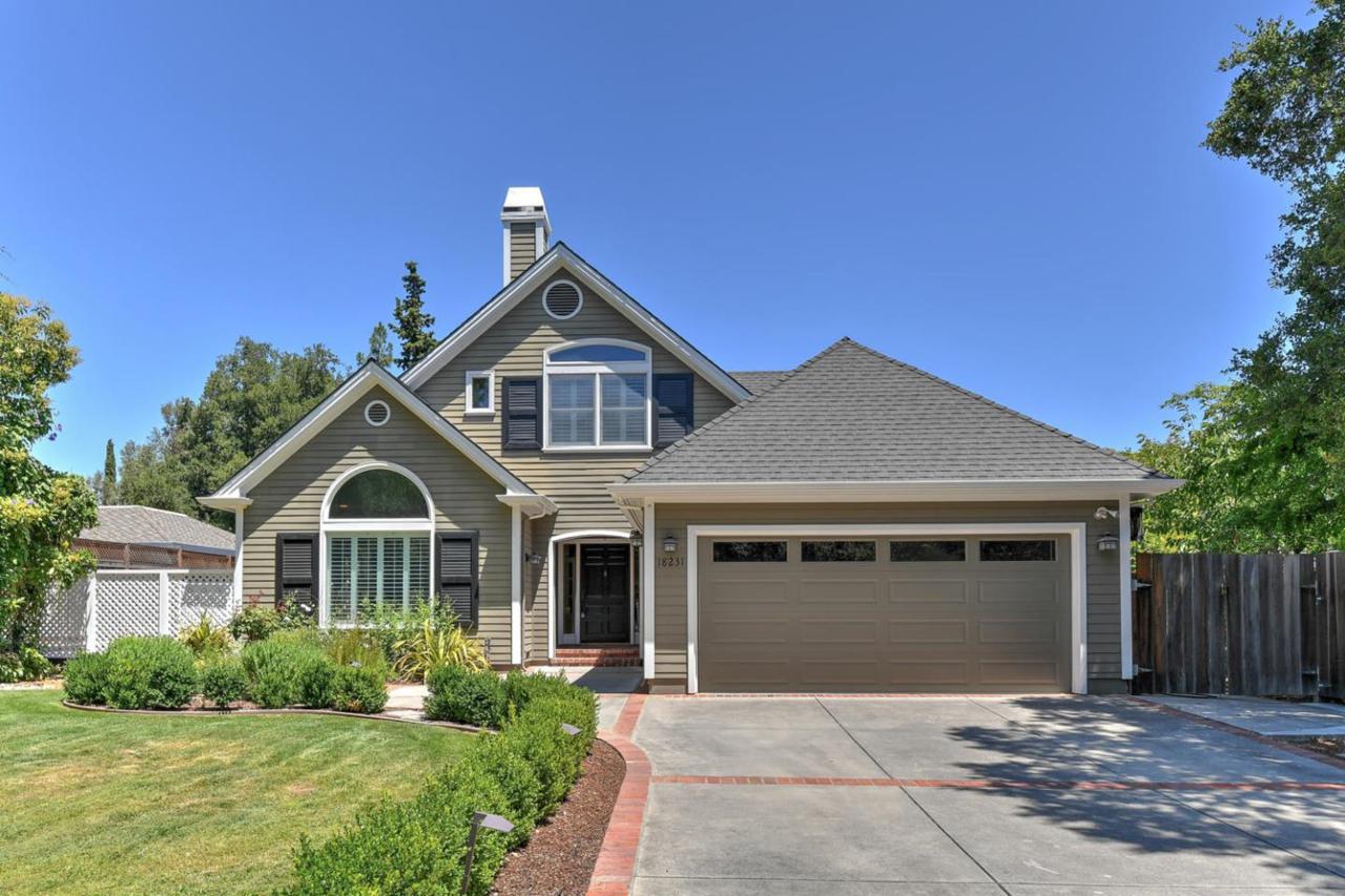 18231 Bancroft Ave - Photo 1