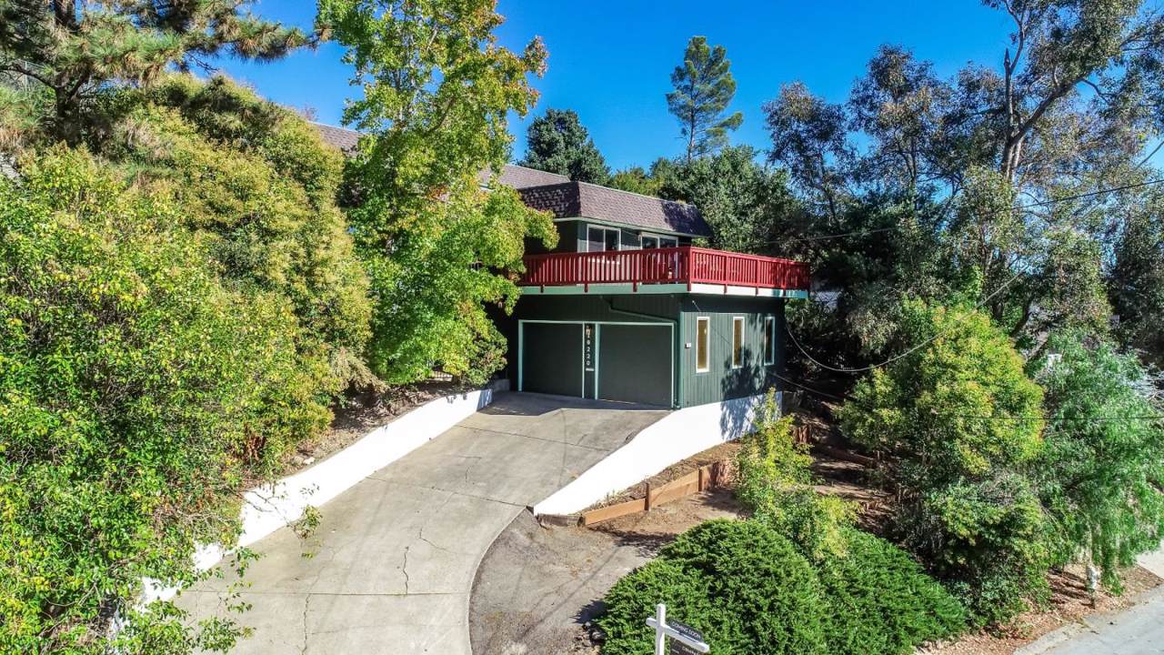 18220 Vineyard Rd - Photo 1