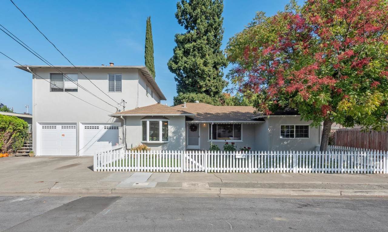 1241 Johnson St - Photo 1