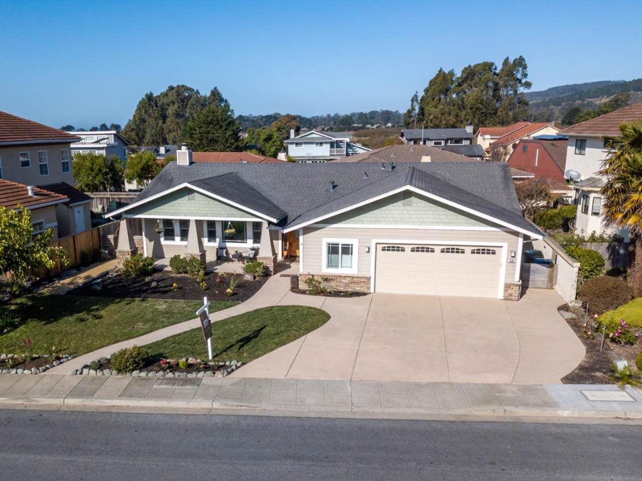 616 Silver Ave - Photo 1