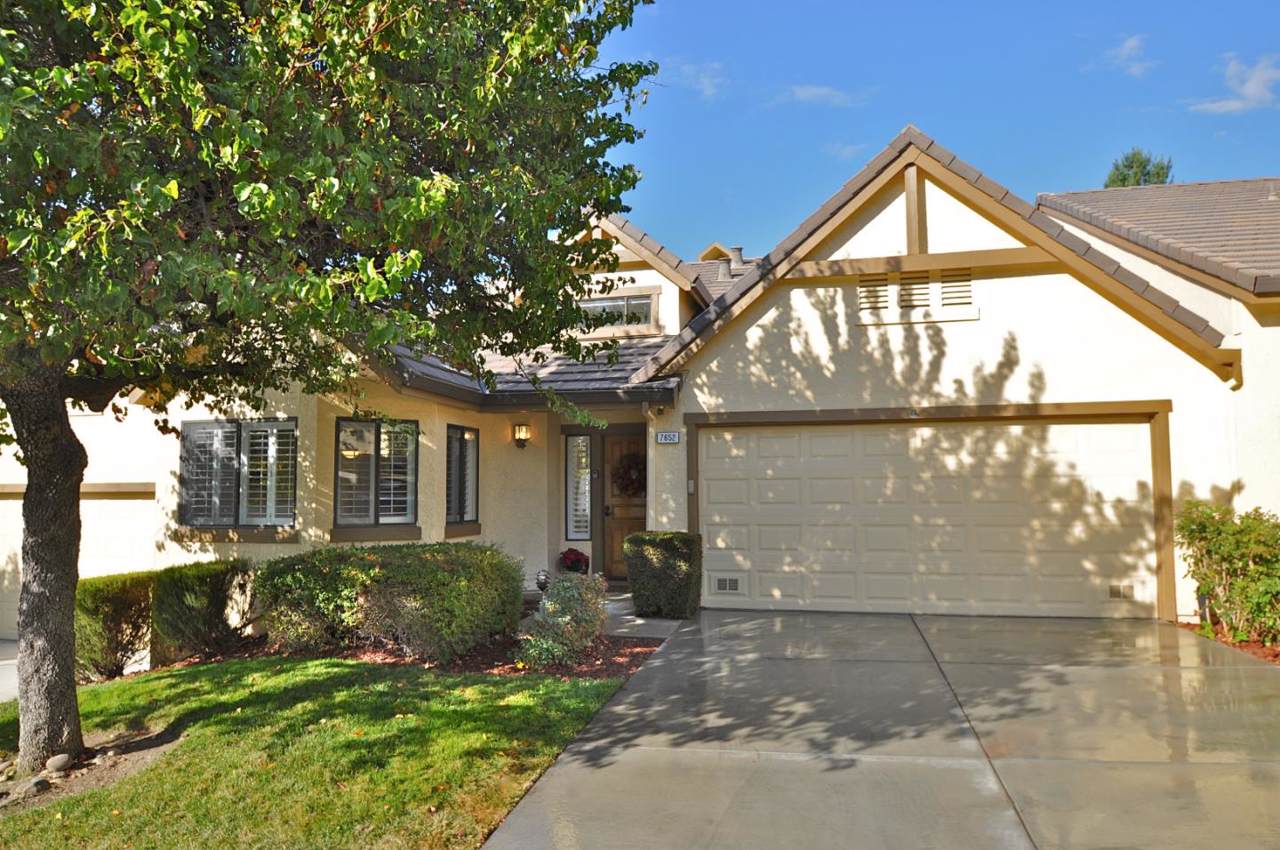7652 Falkirk Dr - Photo 1