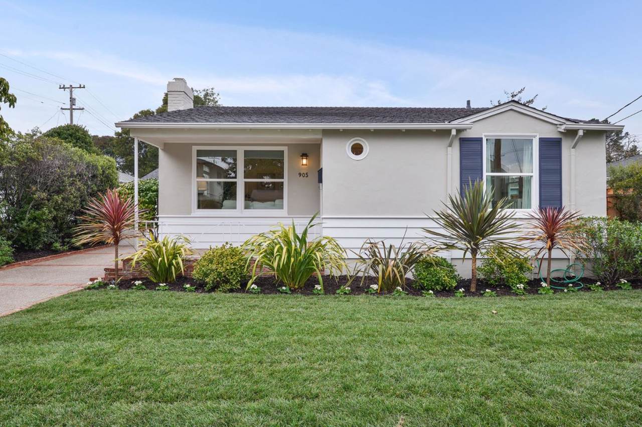 905 Rose Ct - Photo 1
