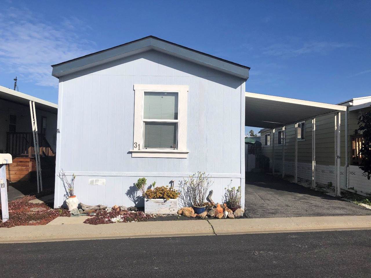 1040 38th Ave 31 - Photo 1