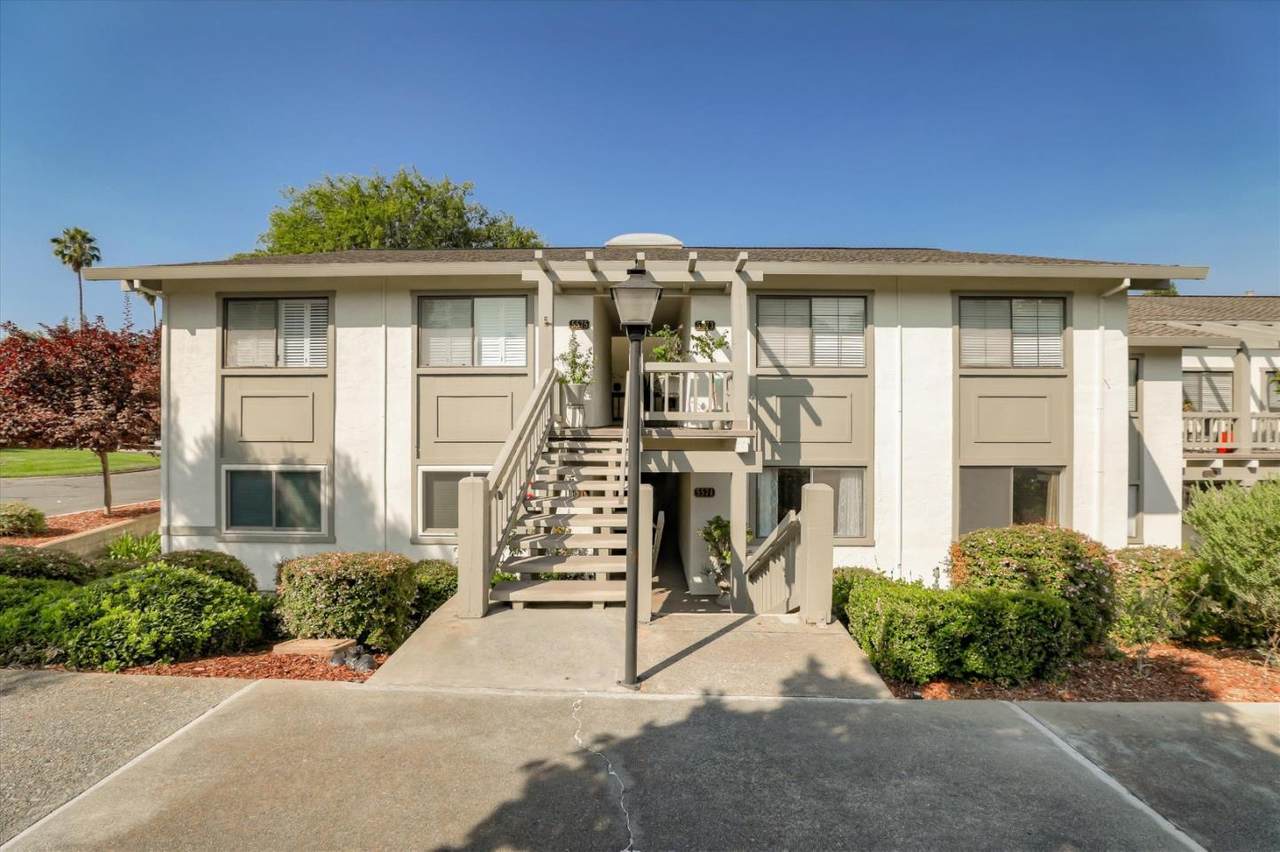 5574 Cribari Cir - Photo 1