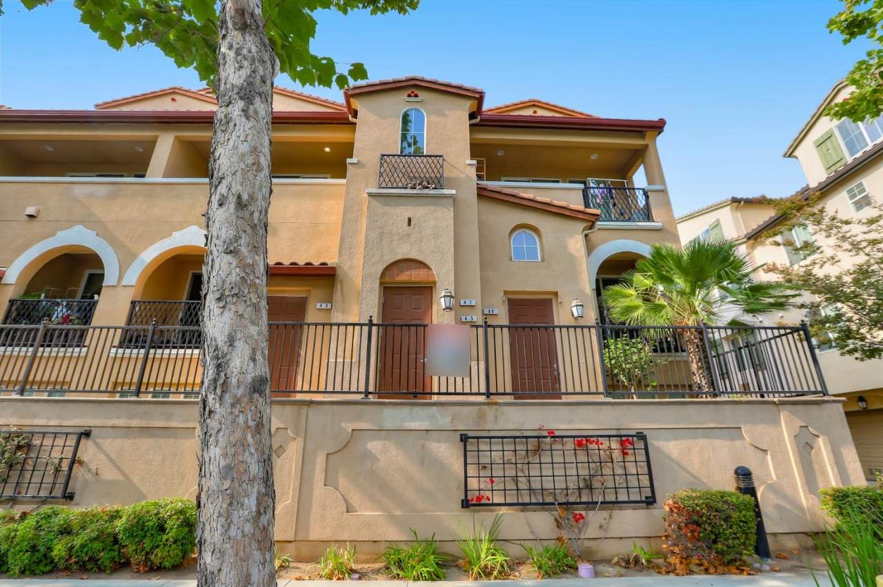 45 Curtis Ave - Photo 1