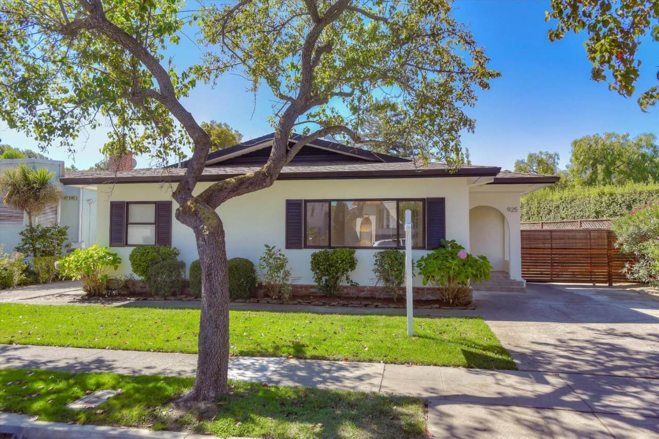 925 Laguna Ave - Photo 1