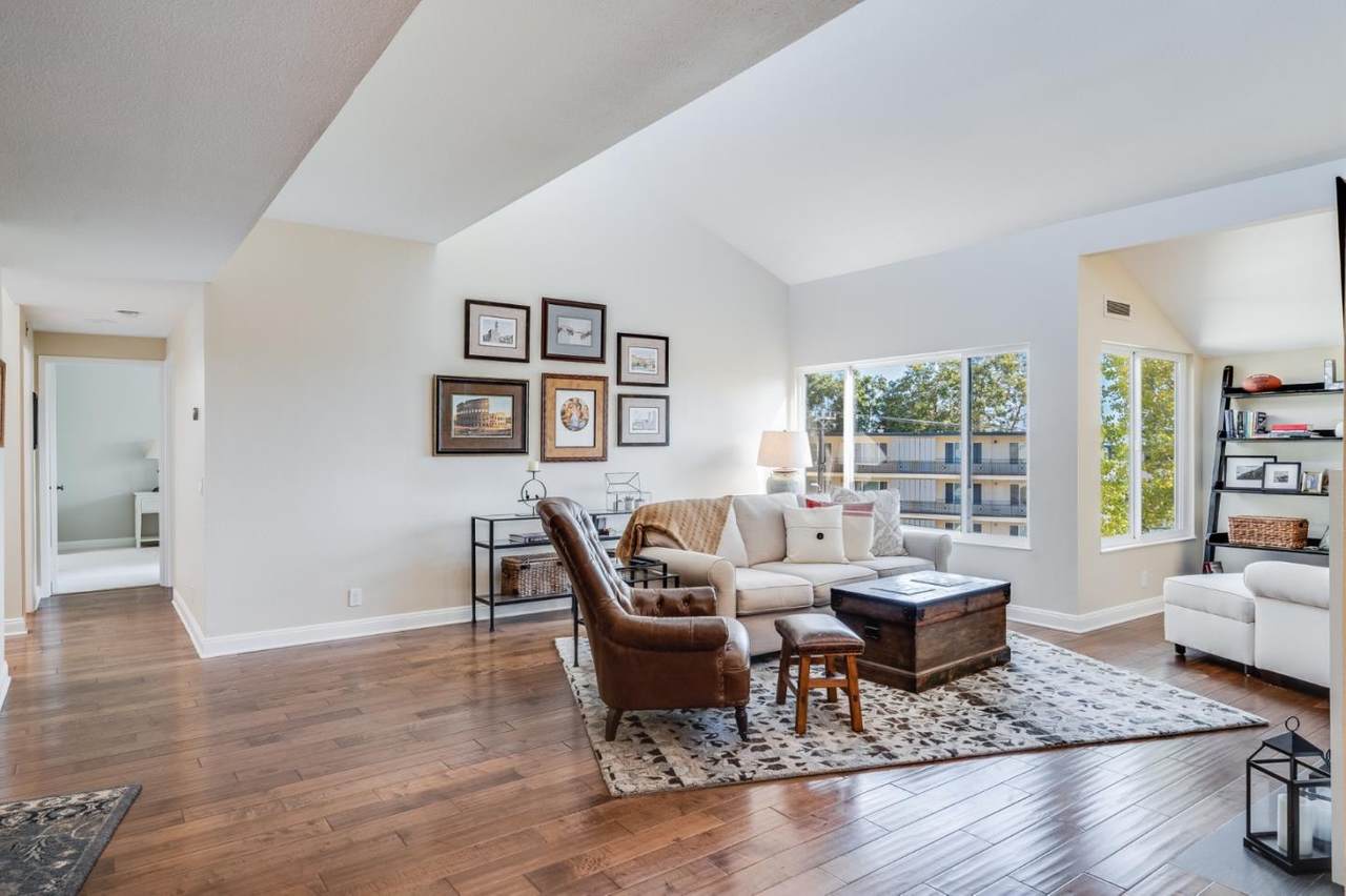 425 El Camino Real 409 - Photo 1