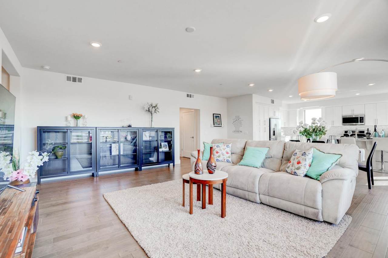 430 Montague Expy 32 - Photo 1