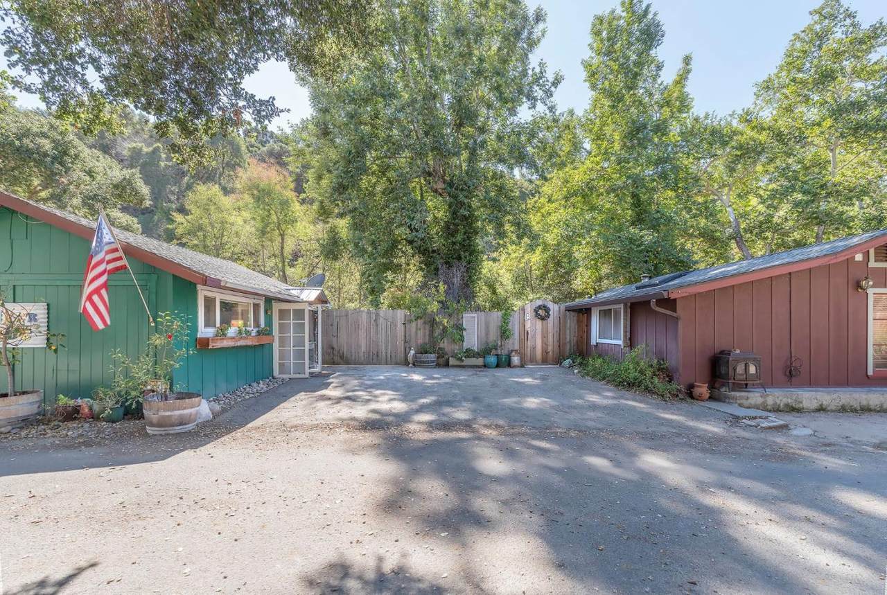 8 Wawona Rd - Photo 1